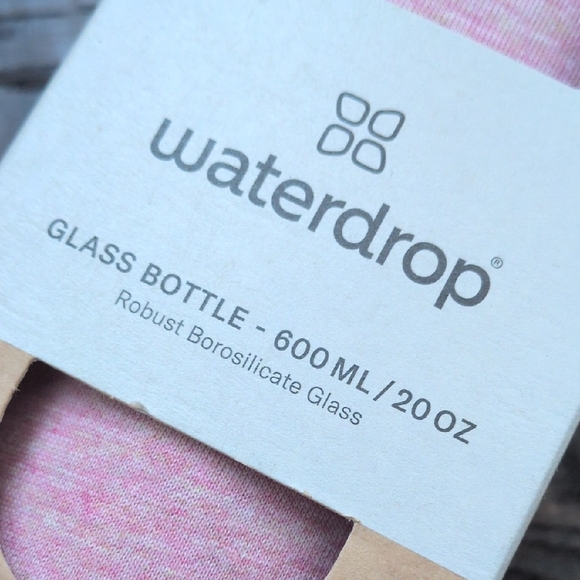 WATERDROP I NWT 20 oz Pink Floral FLAIR Edition Glass Water Bottle with Sleeve - Picture 3 of 16